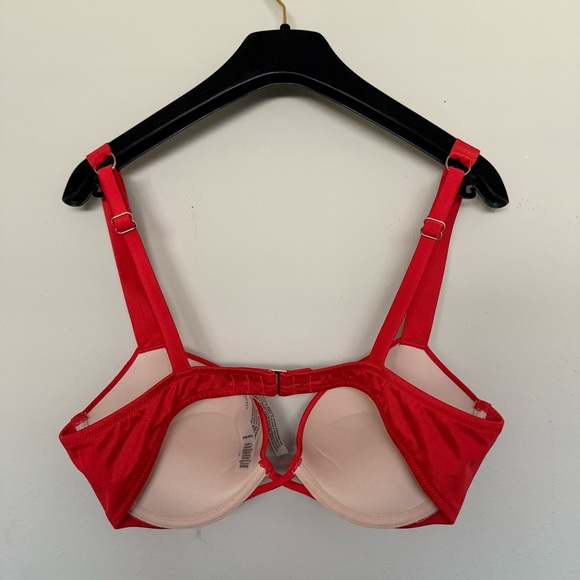 Victoria’s Secret Bombshell Red Shine Strap Bikini Swim Top - Picture 3 of 4